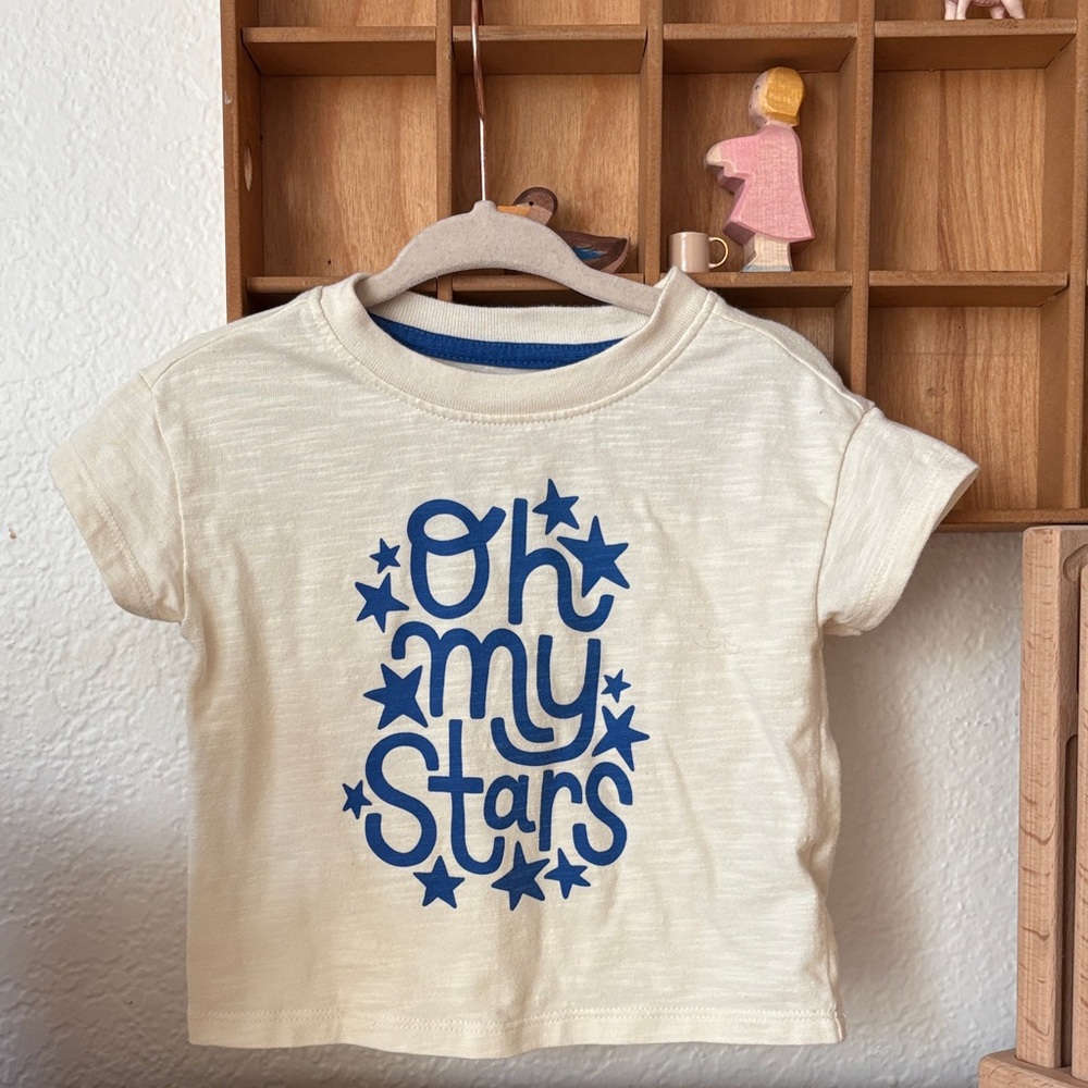 Cat & Jack Oh My Stars Patriotic 4th of July Cream T-Shirt with Blue Stars
